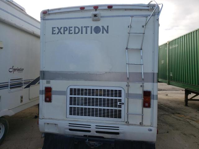 4UZ6EFBC9YCH36093 - 2000 FREIGHTLINER CHASSIS X WHITE photo 9