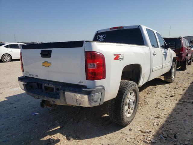 1GC1KYE85CF136489 - 2012 CHEVROLET silverado WHITE photo 4