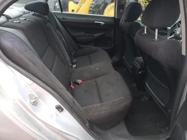 2HGFA1F68AH032945 - 2010 HONDA CIVIC LX-S Gümüş foto 6