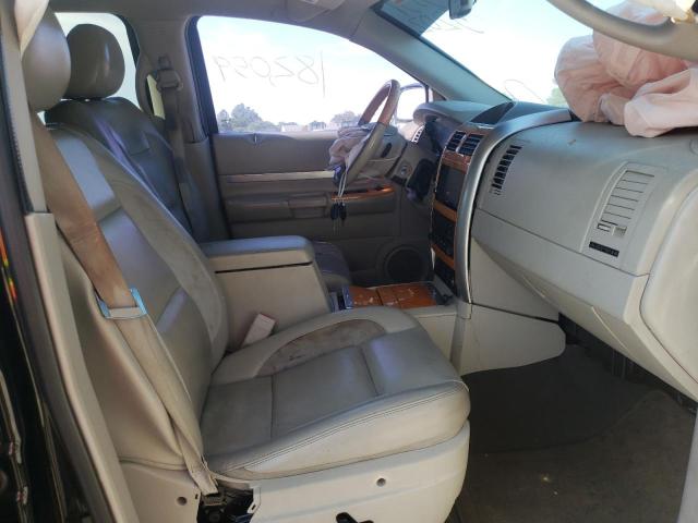 1A8HW58298F104525 - 2008 CHRYSLER ASPEN LIMI BLACK photo 5