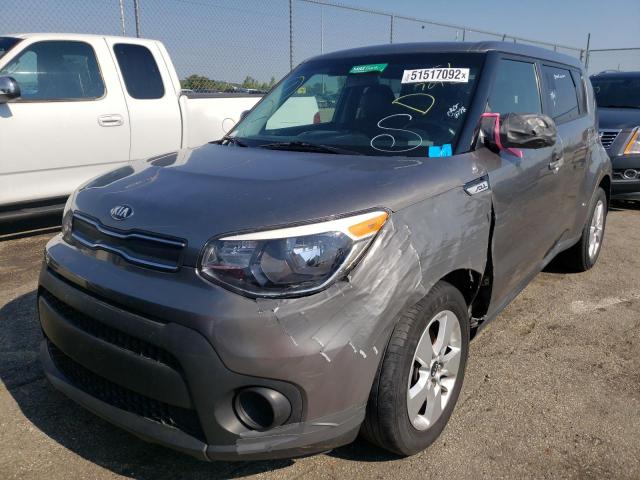 KNDJN2A28K7677096 - 2019 KIA SOUL GRAY photo 2