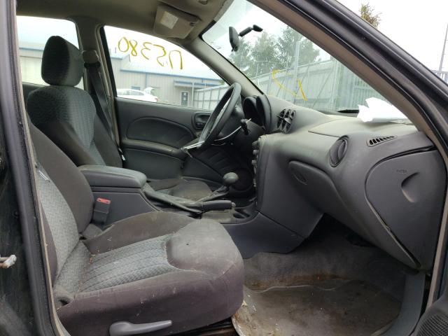 1G2NE52F64M634745 - 2004 PONTIAC GRAND AM S BLACK photo 5