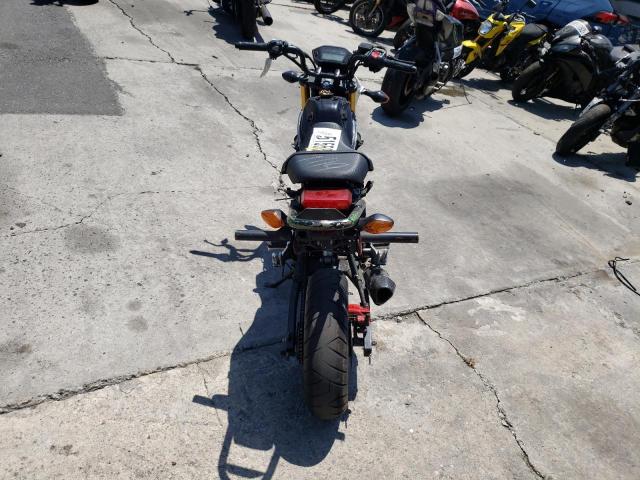 MLHJC7516J5008059 - 2018 HONDA GROM BLACK photo 4