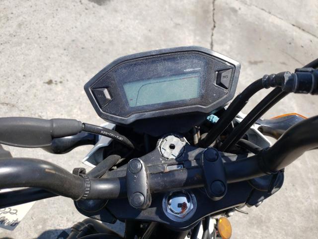 MLHJC7516J5008059 - 2018 HONDA GROM BLACK photo 8