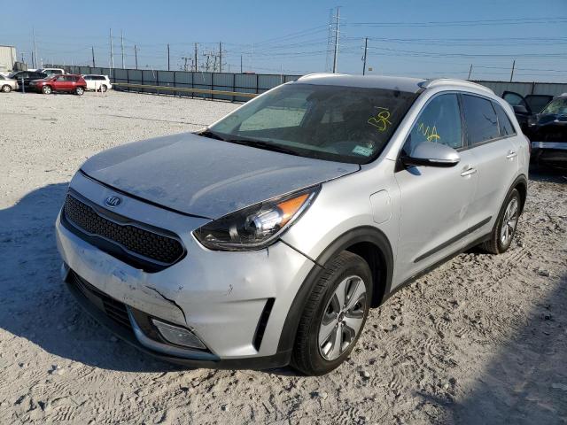 KNDCD3LD3K5354487 - 2019 KIA NIRO EX SILVER photo 2