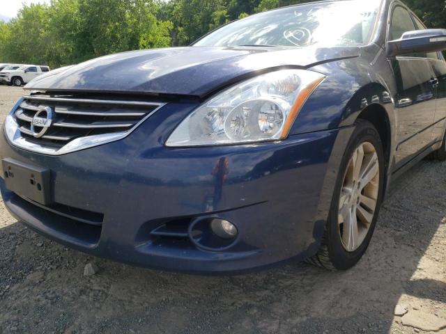 1N4BL2AP8AN428335 - 2010 NISSAN ALTIMA SR BLUE photo 9