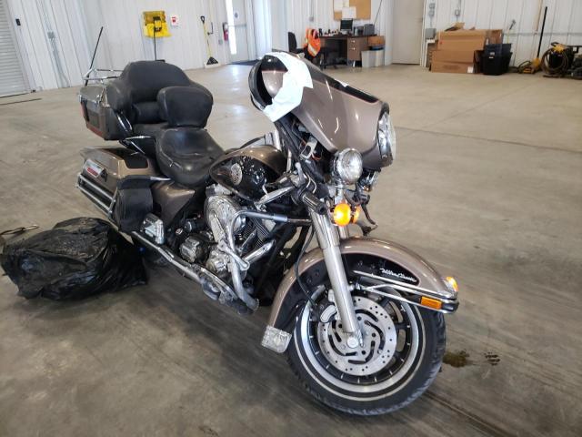 1HD1FCW194Y632991 - 2004 HARLEY-DAVIDSON FLHTCUI 棕色 照片 1