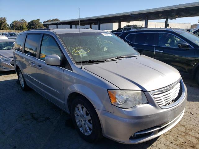 2C4RC1BG9FR752048 - 2015 CHRYSLER TOWN & COU SILVER photo 1