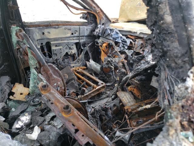 1G1ZC5EB9AF308524 - 2010 CHEVROLET MALIBU 1LT ნაცრისფერი ფოტო 5