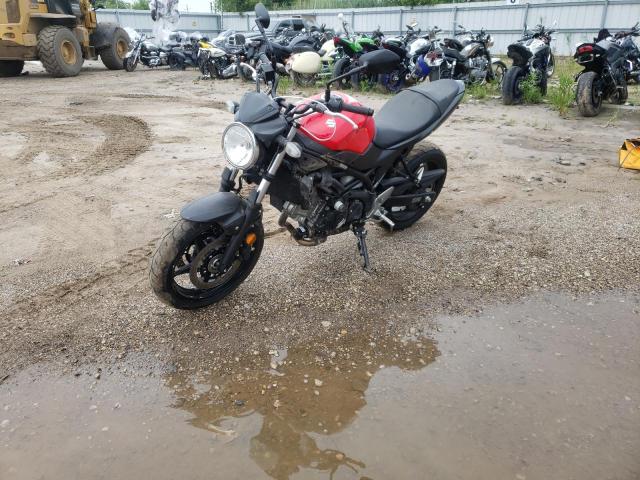 JS1VP55B8H2100365 - 2017 SUZUKI SV650 A RED photo 2