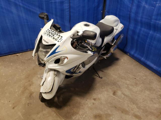 JS1GX72A592101054 - 2009 SUZUKI GSX1300 R WHITE photo 2