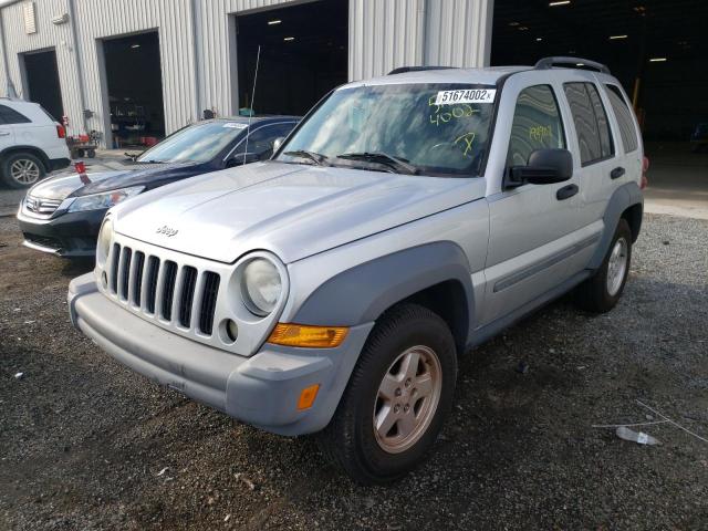 1J4GK48K45W560169 - 2005 JEEP LIBERTY SP SILVER photo 2