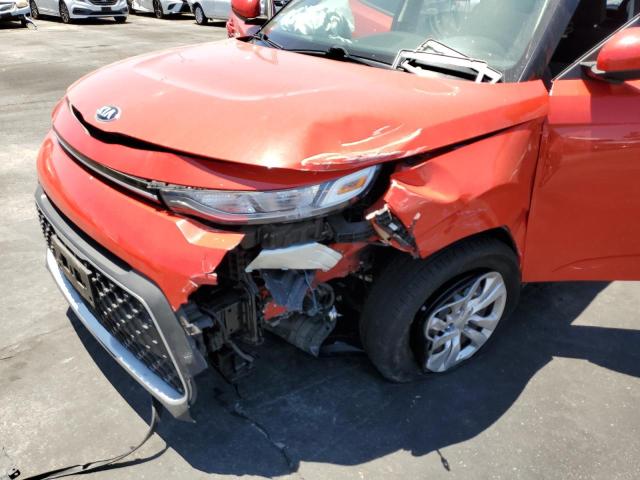 KNDJ23AUXL7081036 - 2020 KIA SOUL LX RED photo 9