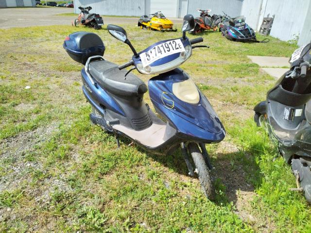 131450170400065 - 2000 SCOO MOPED BLUE photo 1