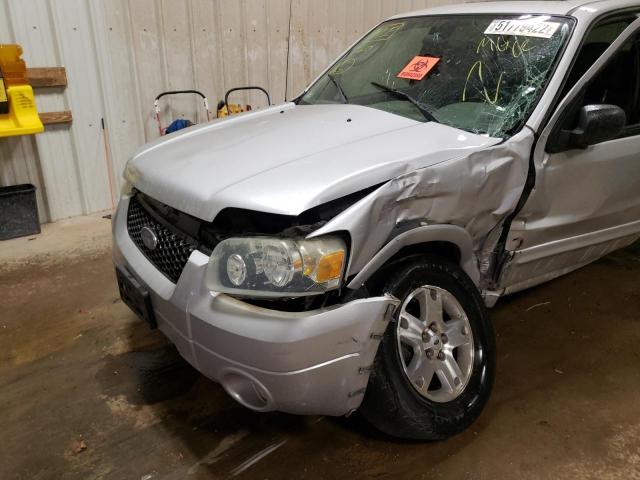 1FMYU03127KA20997 - 2007 FORD ESCAPE XLT SILVER photo 9