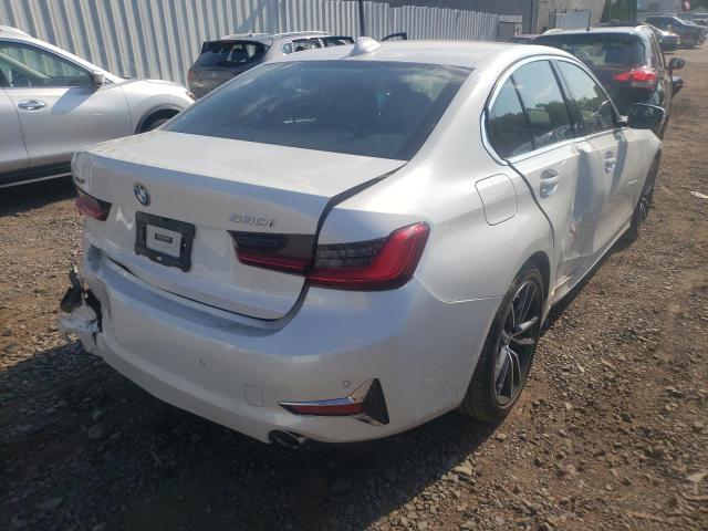 WBA5R7C5XKAJ83476 - 2019 BMW 330XI WHITE photo 4