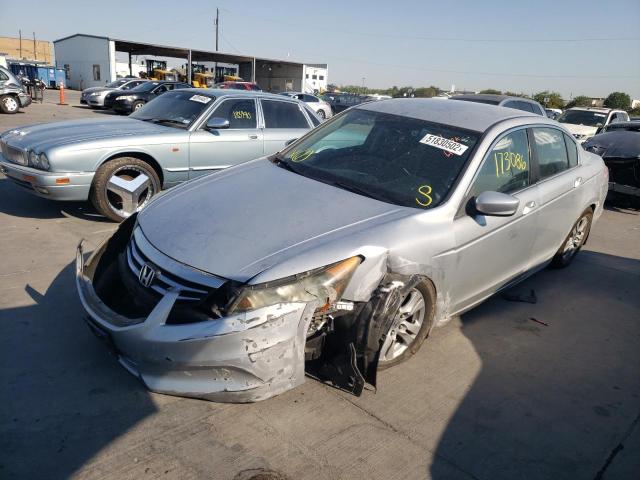 1HGCP2F43BA028730 - 2011 HONDA ACCORD LXP SILVER photo 2