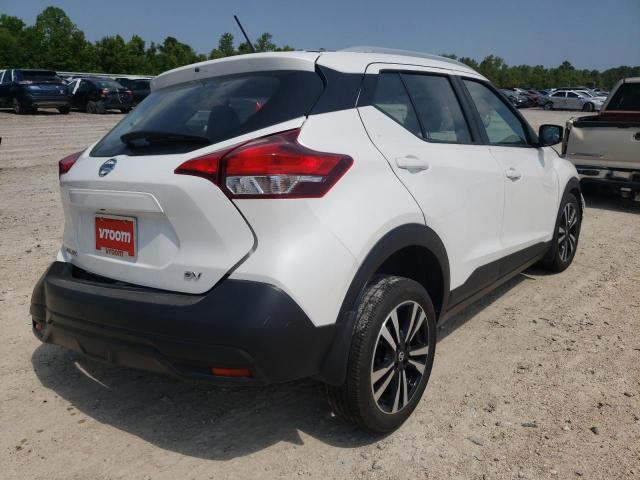 3N1CP5CU1JL532367 - 2018 NISSAN KICKS S WHITE photo 4