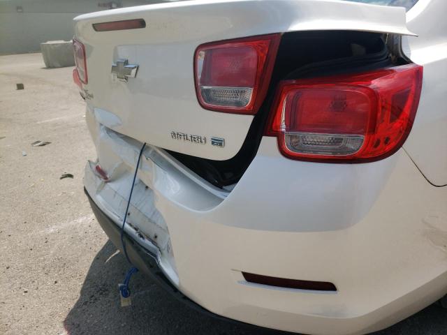 1G11D5SR8DF212562 - 2013 CHEVROLET MALIBU 1LT WHITE photo 9