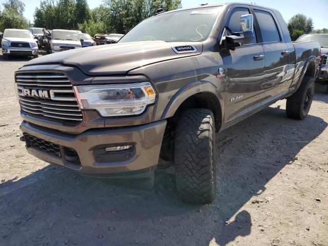 3C63R3ML2KG537113 - 2019 RAM 3500 LARAM BROWN photo 2