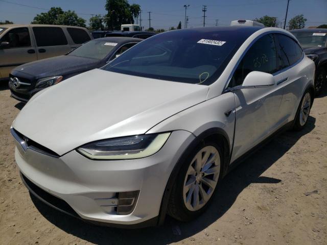 5YJXCBE27GF021127 - 2016 TESLA MODEL X WHITE photo 2