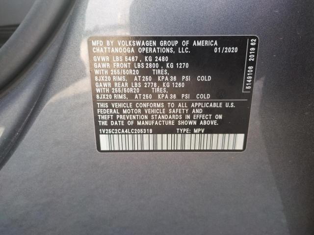 1V25C2CA4LC205318 - 2020 VOLKSWAGEN ATLAS CROS Серый фото 10