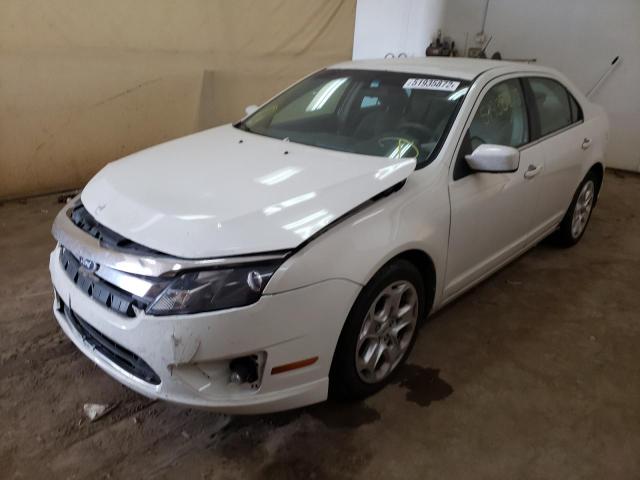 3FAHP0HA1AR291949 - 2010 FORD FUSION SE WHITE photo 2