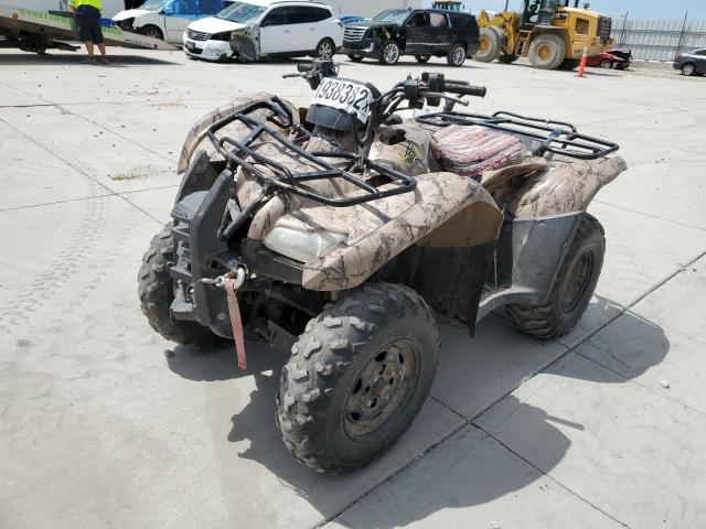 1HFTE357774001385 - 2007 HONDA TRX420 FE TWO TONE photo 2