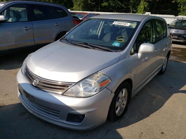 3N1BC1CP3BL508051 - 2011 NISSAN VERSA S SILVER photo 2