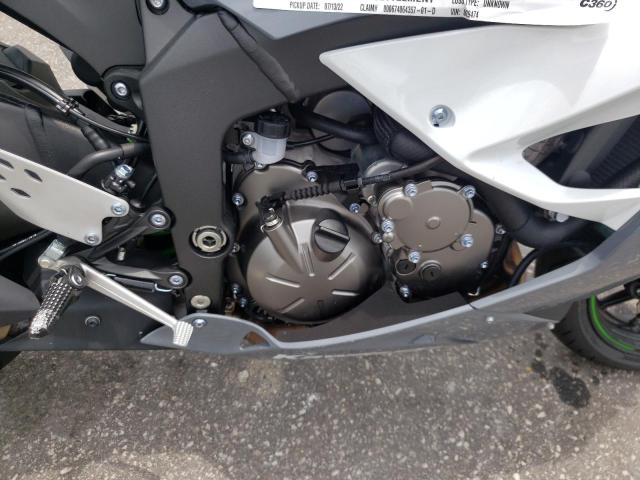 JKBZXJH16MA009474 - 2021 KAWASAKI ZX636 K WHITE photo 7