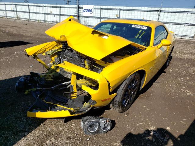 2C3CDZGGXJH112797 - 2018 DODGE CHALLENGER YELLOW photo 2