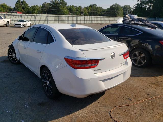 1G4PR5SK1H4121510 - 2017 BUICK VERANO SPO WHITE photo 3