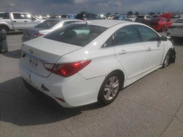 5NPEB4AC7EH880723 - 2014 HYUNDAI SONATA GLS WHITE photo 4