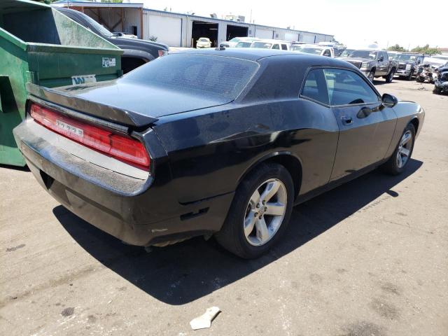 2B3LJ44V79H542293 - 2009 DODGE CHALLENGER BLACK photo 4