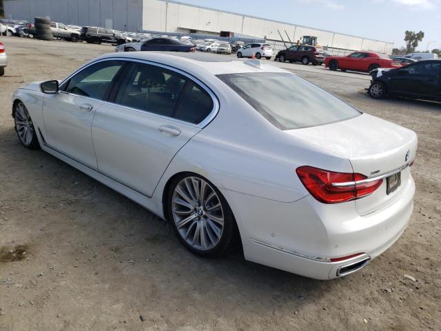 WBA7F2C56GG416701 - 2016 BMW 750I WHITE photo 3