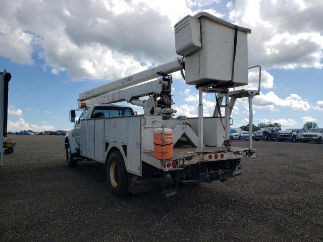 3FRXF75TX7V512331 - 2007 FORD F750 SUPER WHITE photo 3