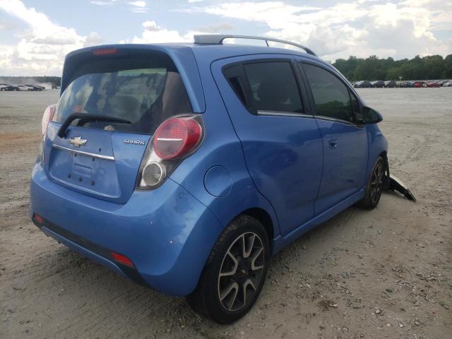 KL8CF6S91DC588675 - 2013 CHEVROLET SPARK 2LT BLUE photo 4