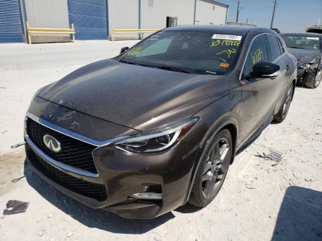 SJKCH5CP7JA048227 - 2018 INFINITI QX30 BASE Շագանակագույն լուսանկար 2