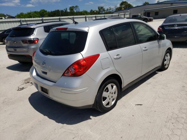 3N1BC13E69L400807 - 2009 NISSAN VERSA S SILVER photo 4