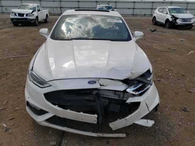 3FA6P0VP8HR353325 - 2017 FORD FUSION SPO WHITE photo 9