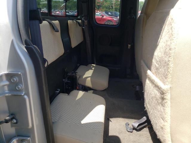 1GCJTDDE5A8104673 - 2010 CHEVROLET COLORADO L SILVER photo 6