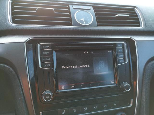 1VWDT7A36HC020870 - 2017 VOLKSWAGEN PASSAT R-L GRAY photo 9