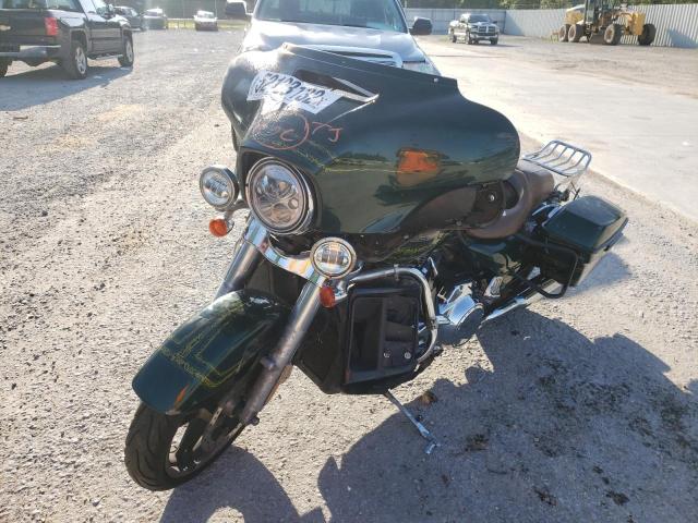 1HD1KBC14KB616708 - 2019 HARLEY-DAVIDSON FLHX GREEN photo 2