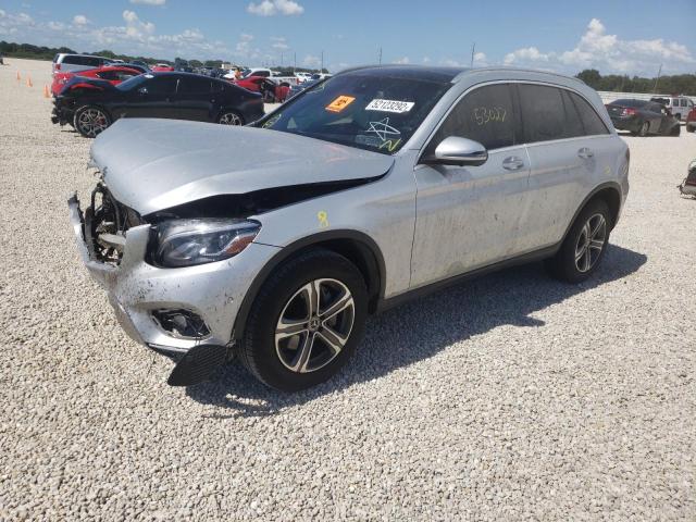 WDC0G4JB3HV005771 - 2017 MERCEDES-BENZ GLC 300 SILVER photo 2