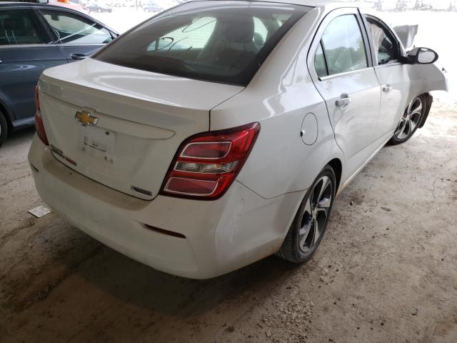 1G1JF5SB2J4133974 - 2018 CHEVROLET SONIC PREM SILVER photo 4