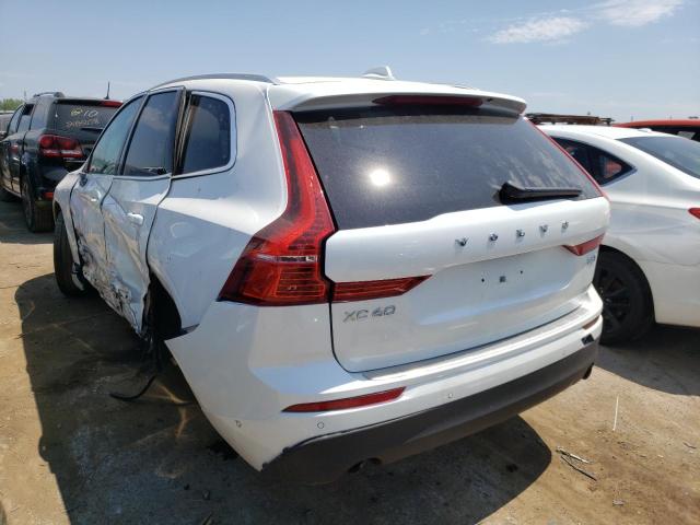 LYV102RK6KB319817 - 2019 VOLVO XC60 T5 WHITE photo 3