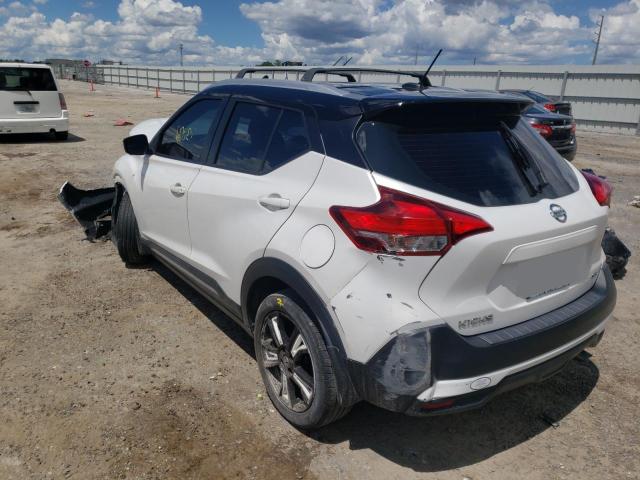 3N1CP5CU3KL483027 - 2019 NISSAN KICKS S WHITE photo 3