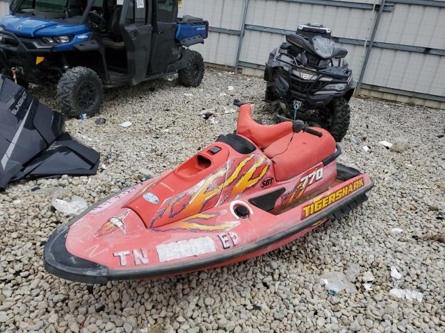 08501J658534 - 1997 YAMAHA JETSKI RED photo 2