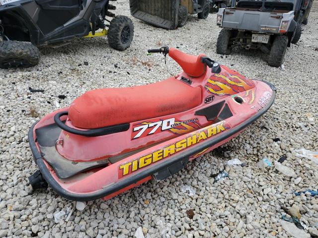 08501J658534 - 1997 YAMAHA JETSKI RED photo 4