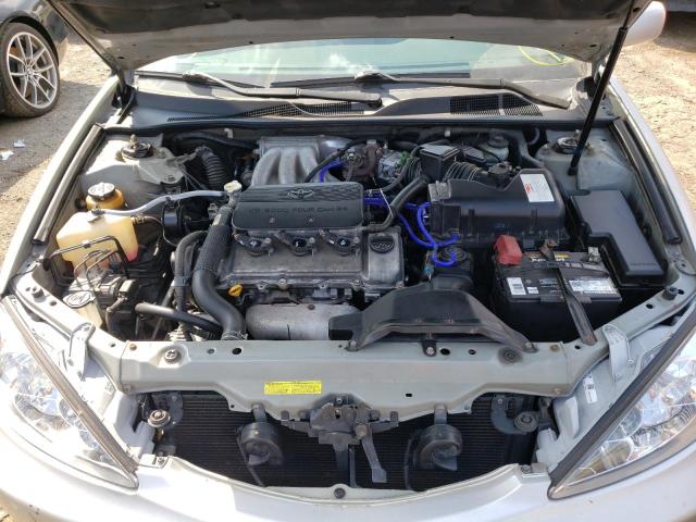 4T1BF30K02U525335 - 2002 TOYOTA CAMRY LE  photo 7